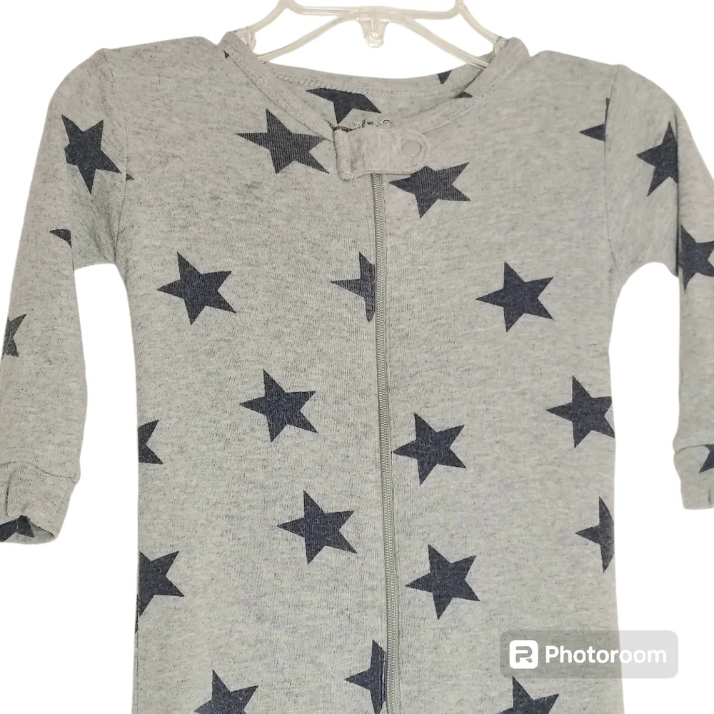 Baby Gap (3-6 months) and Circo (9 months) Footed Pajama Bundle